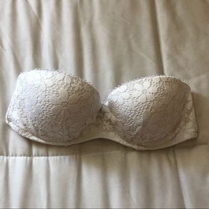 Victoria’s Secret swim top 32C